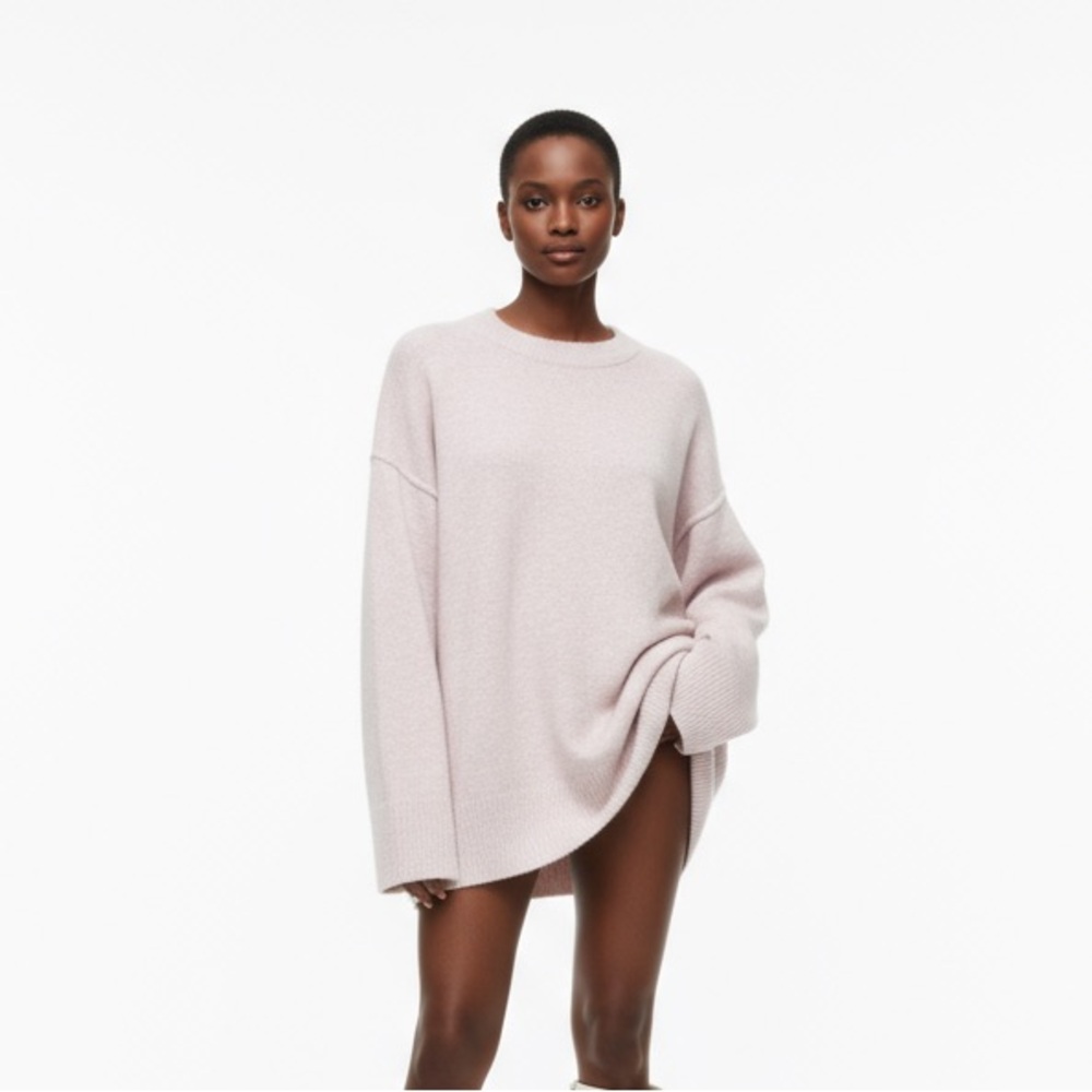 Aerie Women's Sweater in Soft Pink